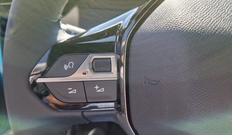 PEUGEOT 2008 FL 1.2 STYLE 100HP full