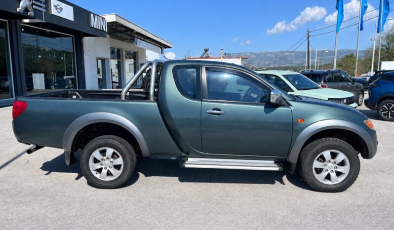 MITSUBISHI L200 1 1/2 CAB 2.5 DIESEL 136hp full