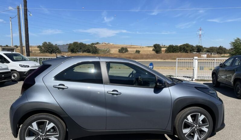 Toyota AYGO Cross(X) 1.5P HDF 116hp X-STYLE full