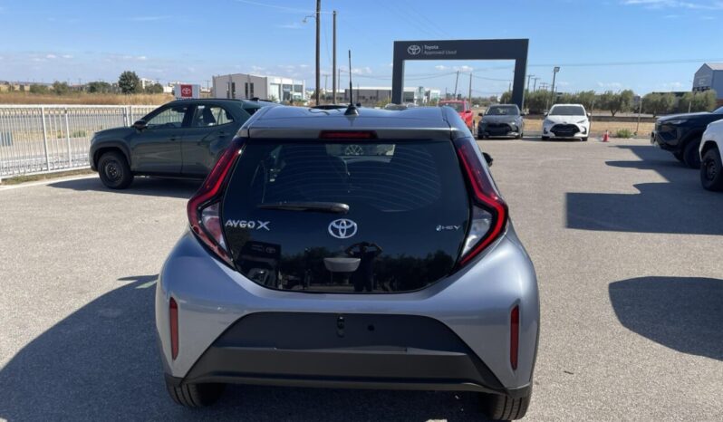 Toyota AYGO Cross(X) 1.5P HDF 116hp X-STYLE full
