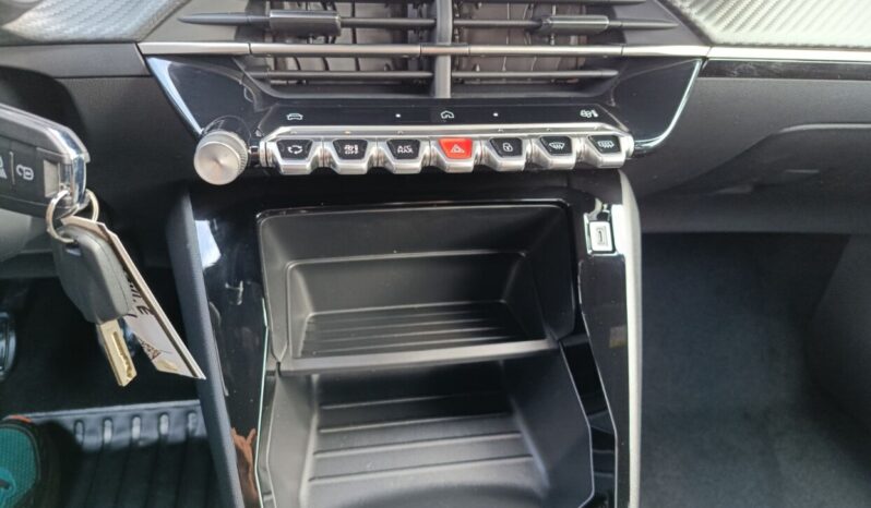 PEUGEOT 2008 FL 1.2 STYLE 100HP full