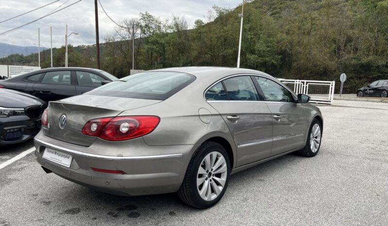 Volkswagen Passat CC 1.8 160hp full