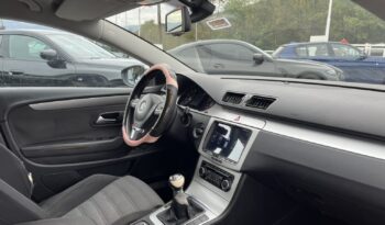 Volkswagen Passat CC 1.8 160hp full