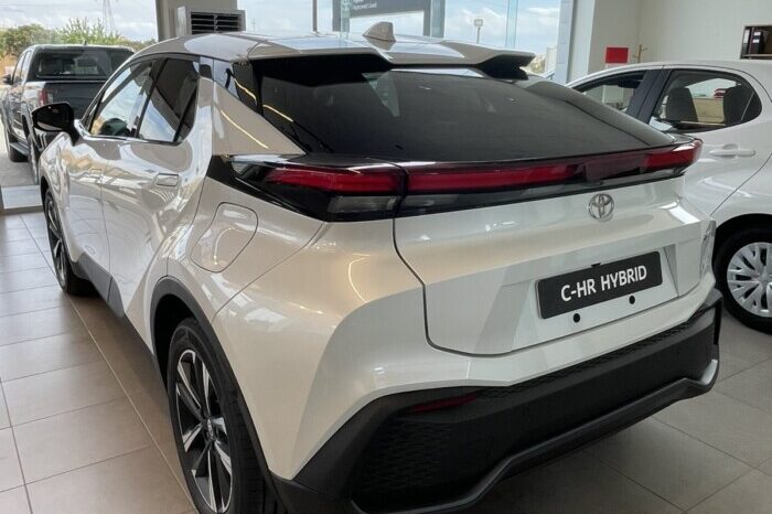 TOYOTA C-HR C-LUB 1.8 HEV full