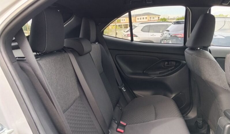 Toyota Yaris Cross 1.5 HDF 130hp Style Bitone full